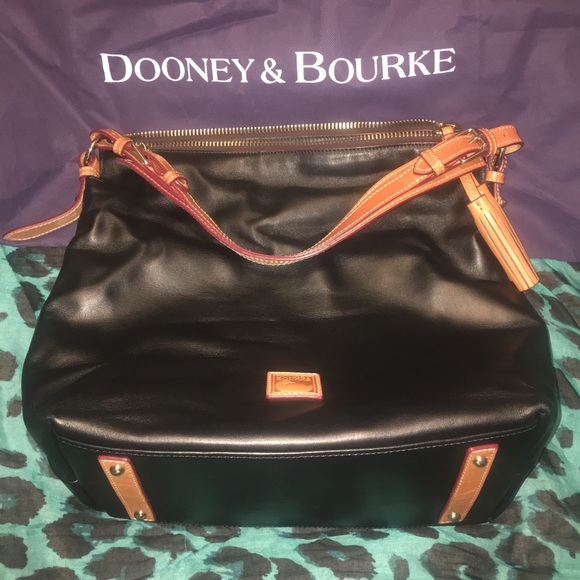 Dooney and Bourke Large Leather Hobo. - Picture 3 of 10